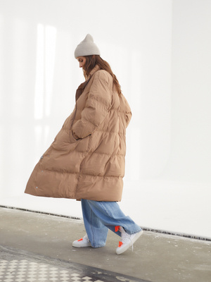 OVER NUDE PUFFER COAT