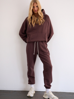 PADDED CHOCOLATE JOGGERS 