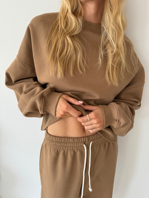 RUBY CAMEL SWEATSHIRT