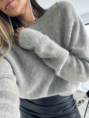 VELVET GREY SWEATER